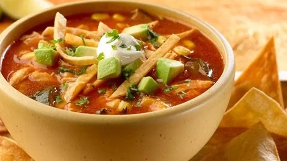 Sopa de tortilla